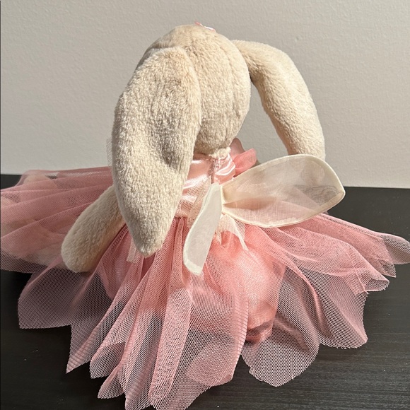 Rare/Jellycat Adorable Plush Bunny in Pink Dress - Picture 4 of 9